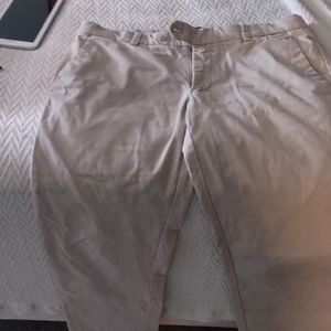 Chinos / Dockers / Khaki  style pants